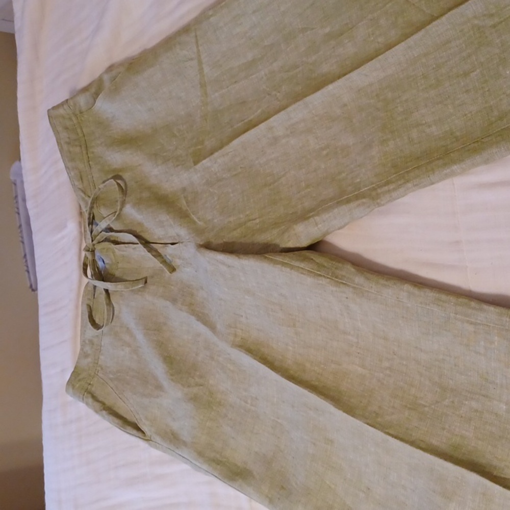 TU sz 12, 100% Linen drawstring wide leg pants in a muted basil green. - Picture 10 of 10